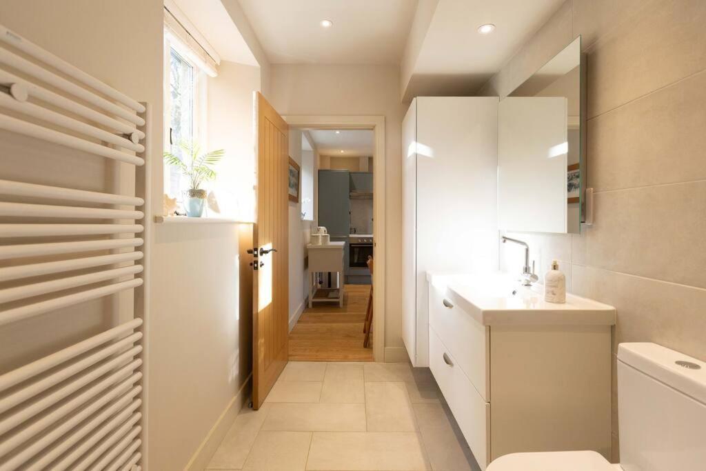 Apartment Secluded Woodland Annex Between Mylor And Flushing *
