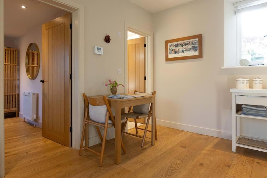 Secluded Woodland Annex Between Mylor And Flushing * Falmouth